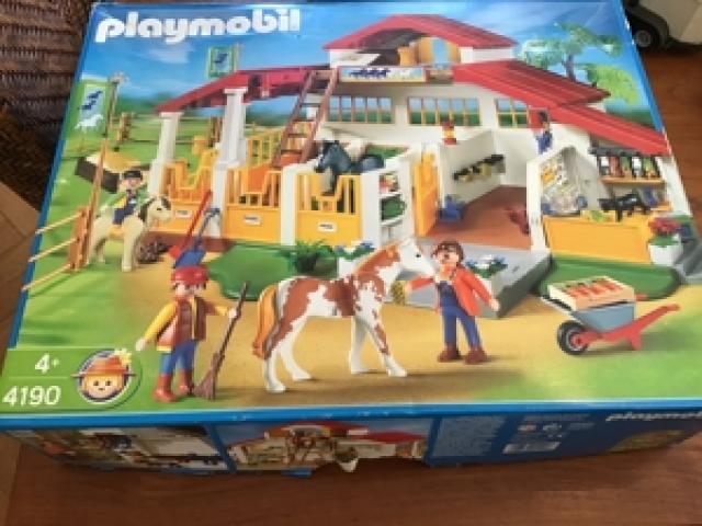 Playmobil 4190 Pferdestall mit Zubehör - 1